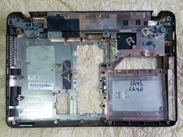 Верхня частина корпусу Toshiba Satellite L645D